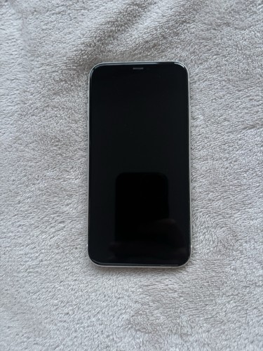 Apple iphone white 256gb - 11,