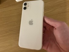 Apple iPhone 11 64GB, Unlocked