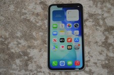Apple iPhone 11 - 64GB - White