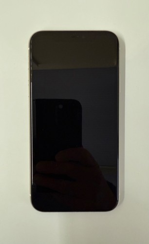 Apple iphone 128gb - 11,