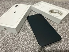 Apple iPhone 11 - 128GB -